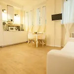 Апартаменты Flats4rent Arena Prestige Верона